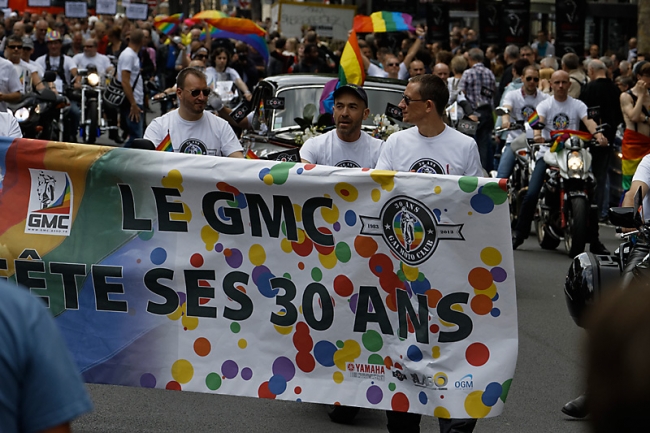 Gay pride Paris JUN13-002